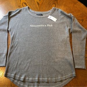 Women’s size XL gray Abercrombie & Fitch long sleeve top
